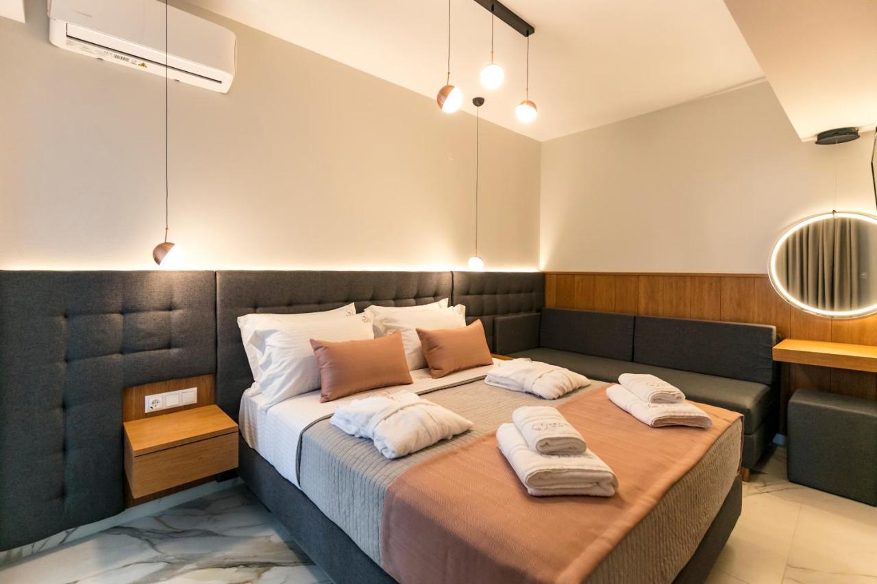 Pachis Escape Suites Bagian luar foto