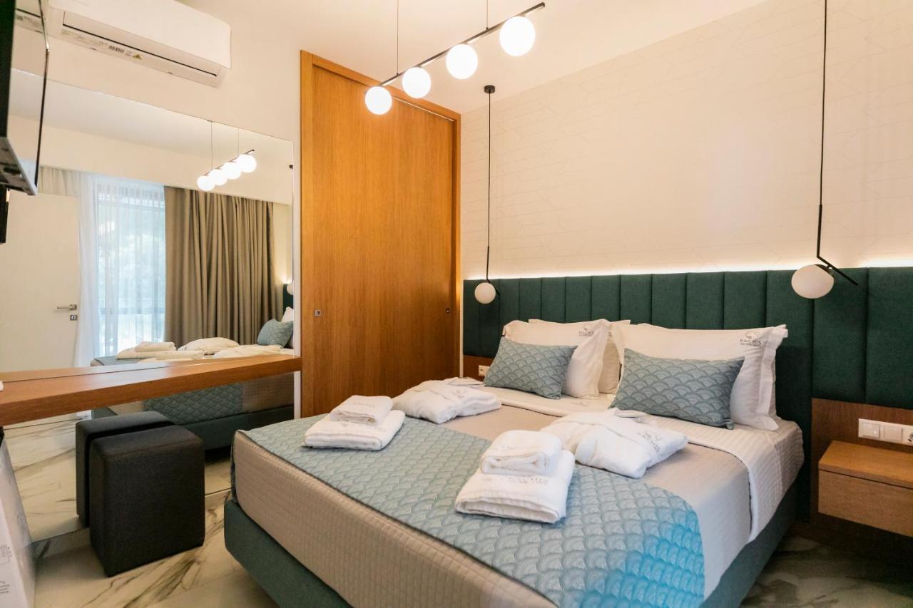 Pachis Escape Suites Bagian luar foto