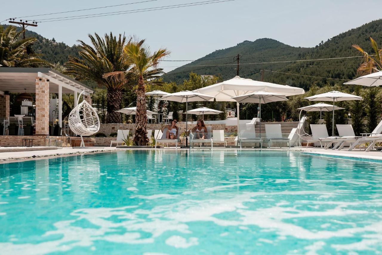 Pachis Escape Suites Bagian luar foto